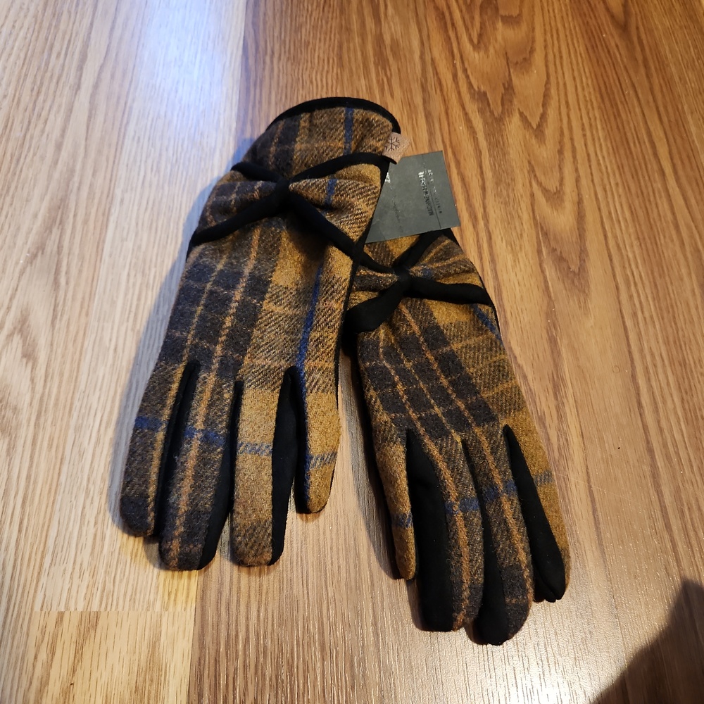 Gloves